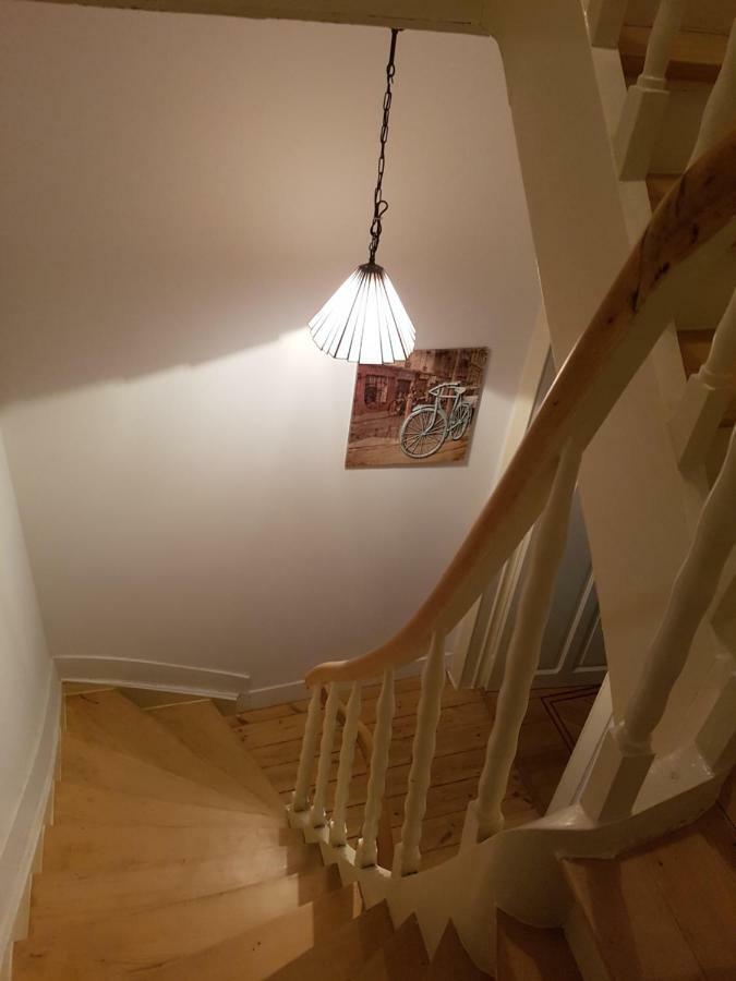 Woluwe-Saint-Lambert Guest House Dasos Kynthos מראה חיצוני תמונה